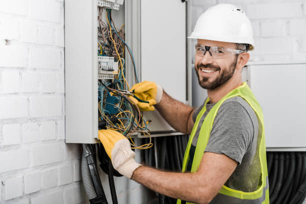 Best Commercial Electrician Services  in El Valle De Arroyo Seco, NM